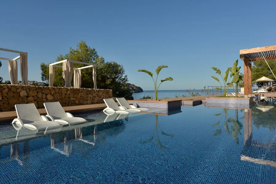 Piscina de hotel